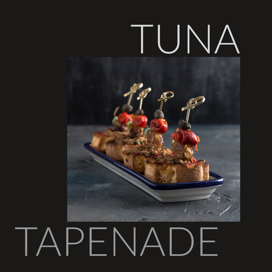 Tonijn tapende met zwarte knoflook